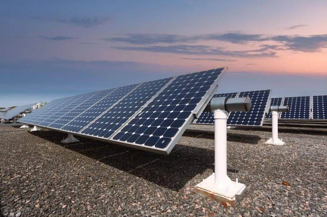 全球能源转型先锋 十大新能源强国及其技术开发战略解析